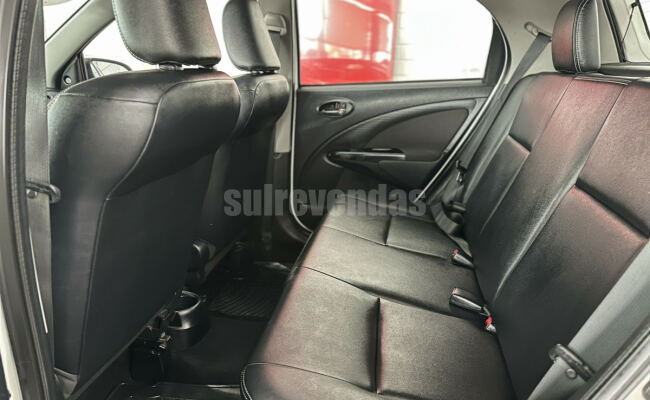 Toyota ETIOS CROSS 1.5 Flex 16V 5p Mec.