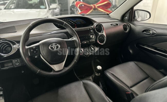 Toyota ETIOS CROSS 1.5 Flex 16V 5p Mec.