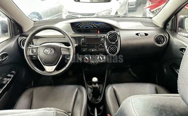 Toyota ETIOS CROSS 1.5 Flex 16V 5p Mec.