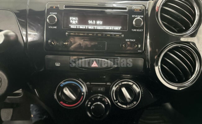 Toyota ETIOS CROSS 1.5 Flex 16V 5p Mec.
