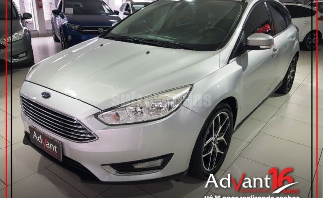 Ford FOCUS 2.0 TITANIUM 16V FLEX 4P POWERSHIFT