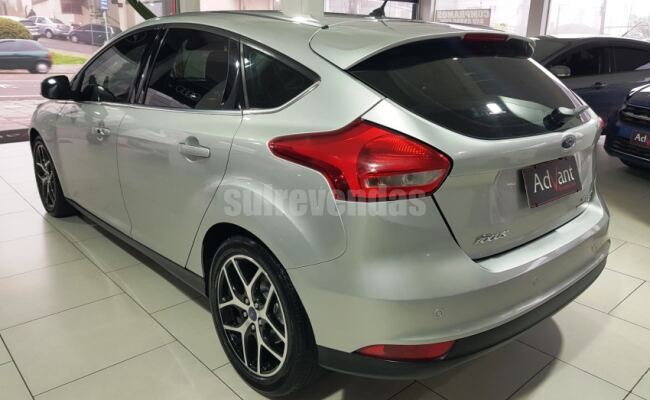 Ford FOCUS 2.0 TITANIUM 16V FLEX 4P POWERSHIFT