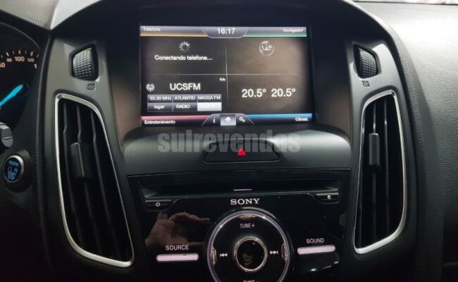 Ford FOCUS 2.0 TITANIUM 16V FLEX 4P POWERSHIFT
