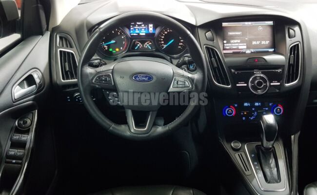 Ford FOCUS 2.0 TITANIUM 16V FLEX 4P POWERSHIFT