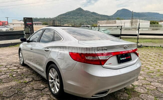 Hyundai AZERA 3.0 V6 24V 4P AUT.