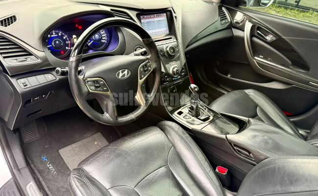 Hyundai AZERA 3.0 V6 24V 4P AUT.