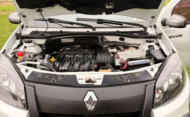 Renault SANDERO