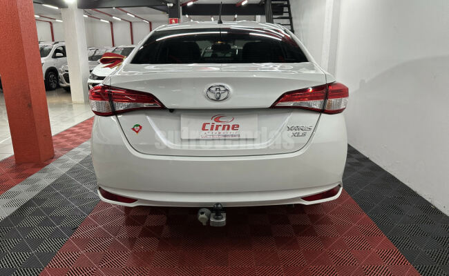 Toyota YARIS XLS Sedan 1.5 Flex 16V 4p Aut.