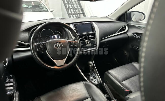 Toyota YARIS XLS Sedan 1.5 Flex 16V 4p Aut.