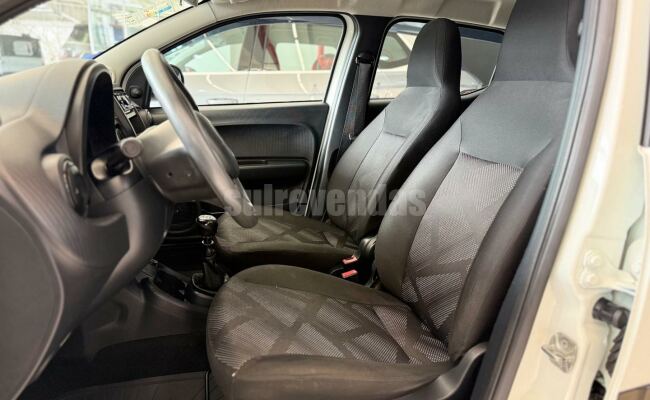 Fiat mobi like 1.0 fire flex 5p.