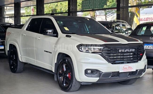 RAM RAMPAGE 2.0 HURRICANE 4 TURBO GASOLINA R/T 4X4 AUTOMÁTICO