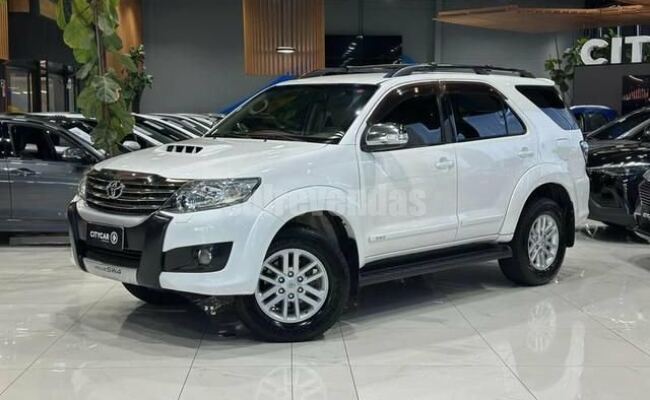 Toyota Hilux sw4