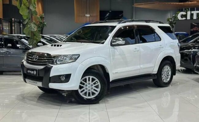 Toyota Hilux sw4