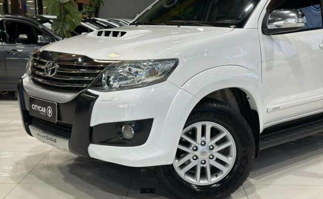 Toyota Hilux sw4