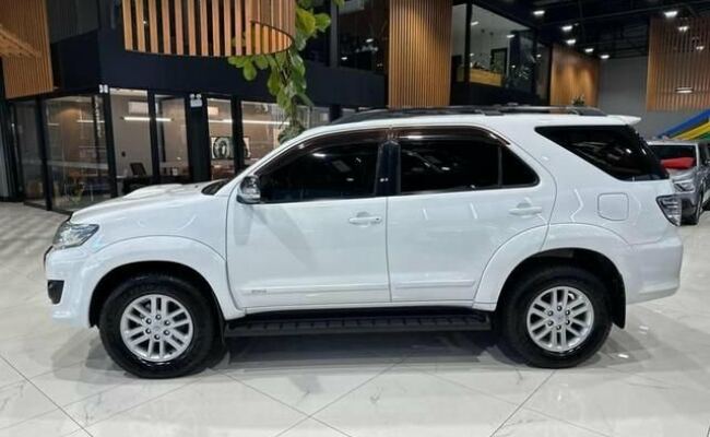 Toyota Hilux sw4