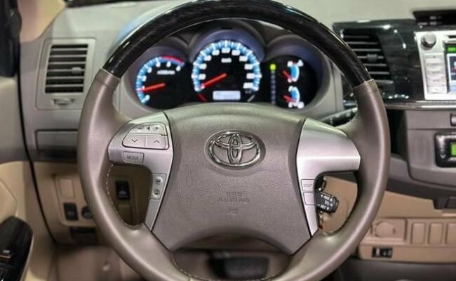 Toyota Hilux sw4