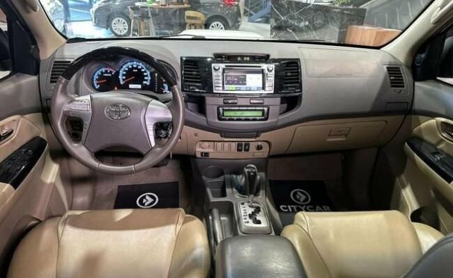 Toyota Hilux sw4