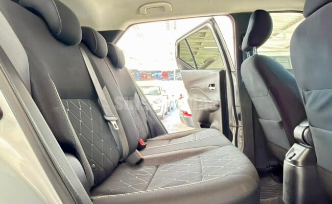 Nissan KICKS