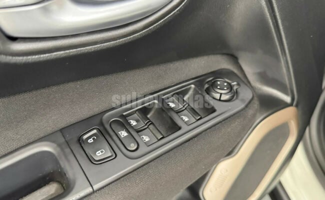 Jeep Renegade Sport 1.8 4x2 Flex 16V Mec.