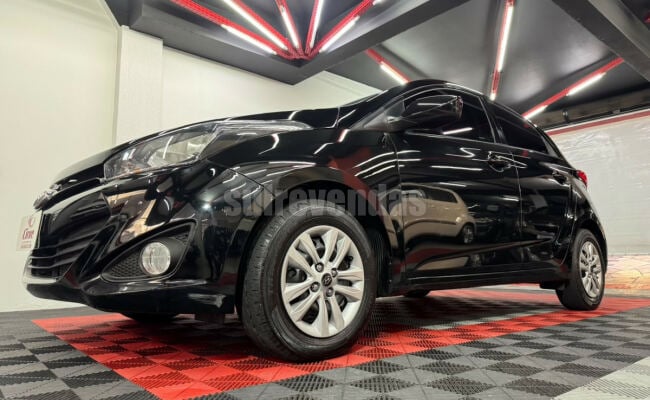 Hyundai HB20 C.Style/C.Plus 1.6 Flex 16V Aut.