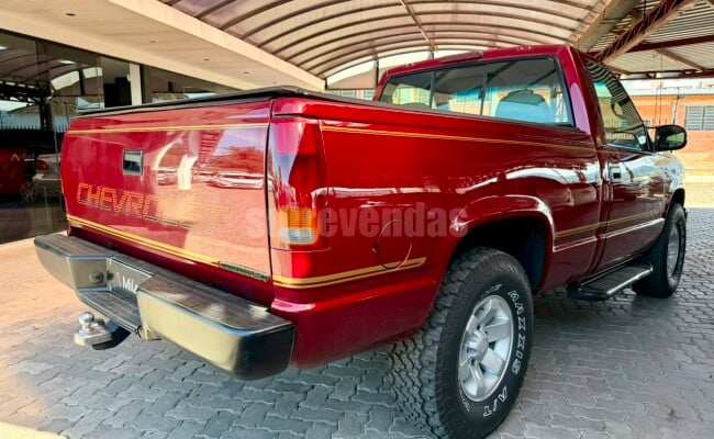 Chevrolet SILVERADO