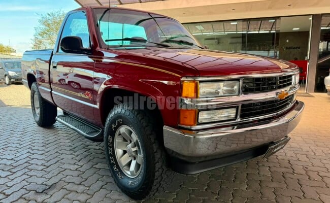 Chevrolet SILVERADO
