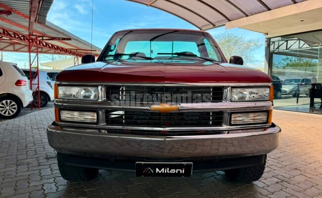 Chevrolet SILVERADO
