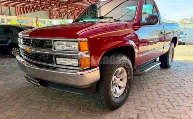 Chevrolet SILVERADO