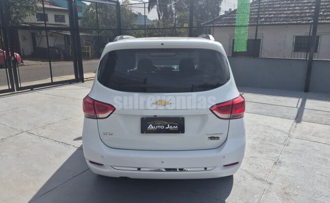 Chevrolet SPIN