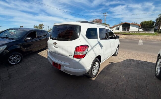 Chevrolet SPIN