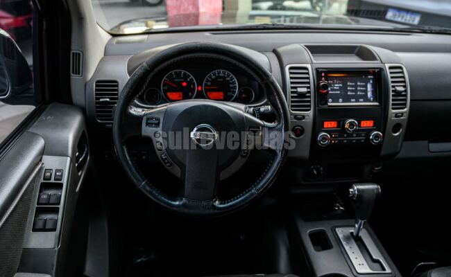 Nissan Frontier