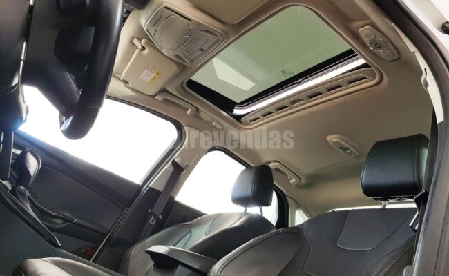 Ford FOCUS 2.0 TITANIUM PLUS FASTBACK 16V FLEX 4P POWERSHIFT
