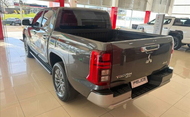 Mitsubishi TRITON