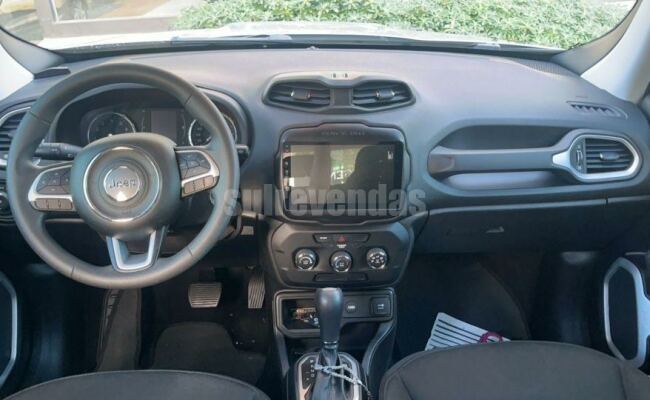 Jeep renegade 1.8 at