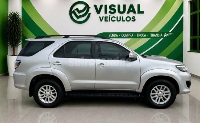 Toyota Hilux sw4