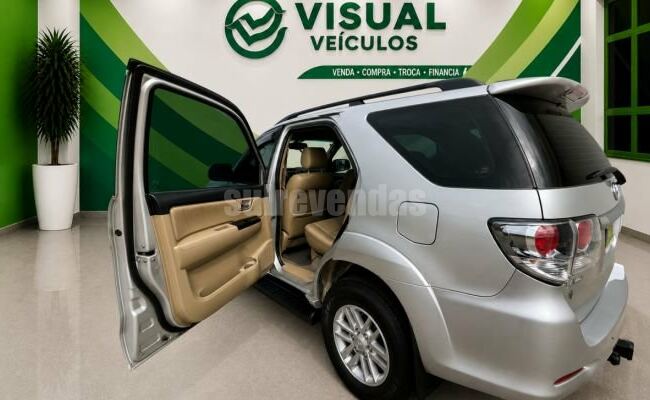 Toyota Hilux sw4
