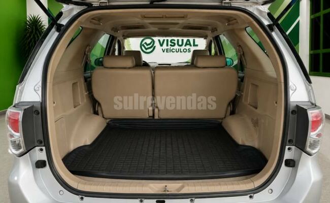 Toyota Hilux sw4