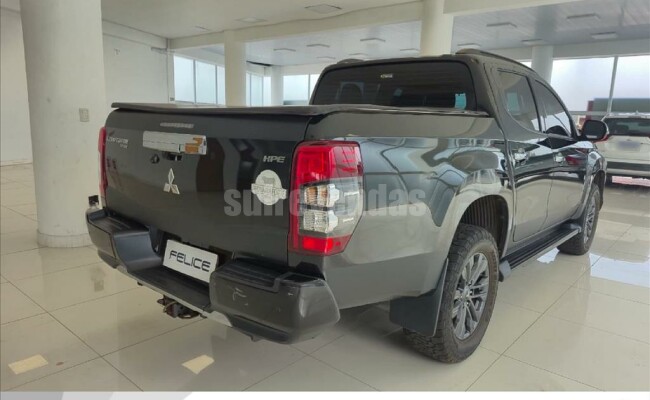 Mitsubishi L200 TRITON