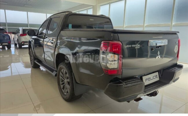 Mitsubishi L200 TRITON