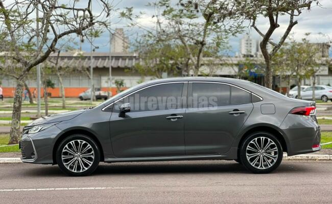 Toyota COROLLA ALTIS 2.0