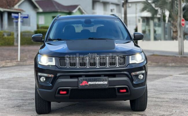 Jeep CHEROKEE TRAILHAWK 3.2
