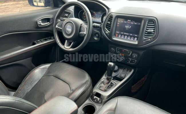 Jeep CHEROKEE TRAILHAWK 3.2