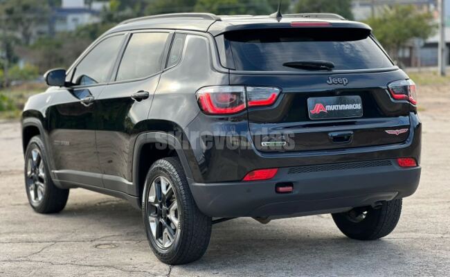 Jeep CHEROKEE TRAILHAWK 3.2