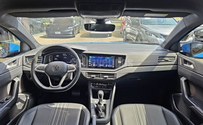 Volkswagen NIVUS 1.0 200 TSI TOTAL FLEX HIGHLINE AUTOMÁTICO