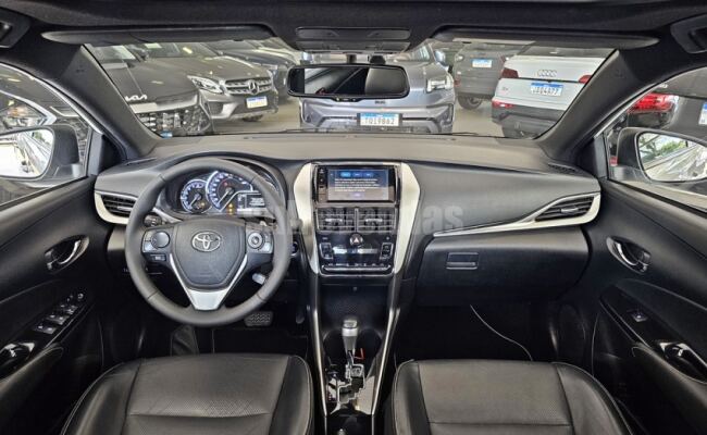 Toyota YARIS 1.5 16V FLEX XLS MULTIDRIVE