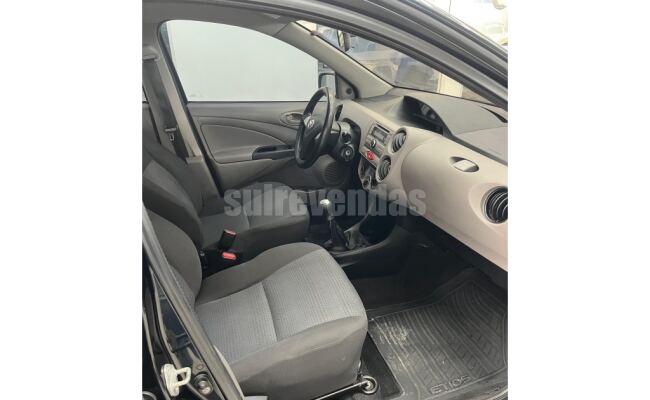 Toyota ETIOS