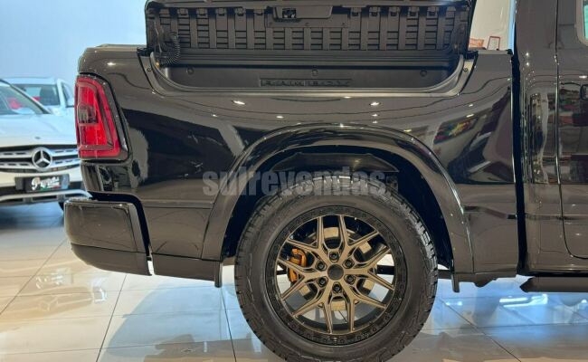 RAM 1500 LARAMIE