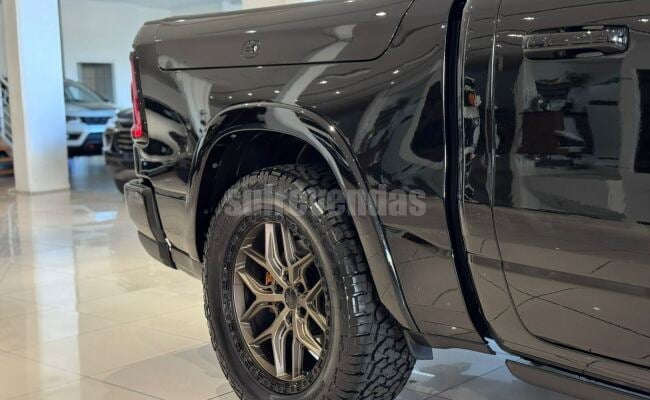RAM 1500 LARAMIE