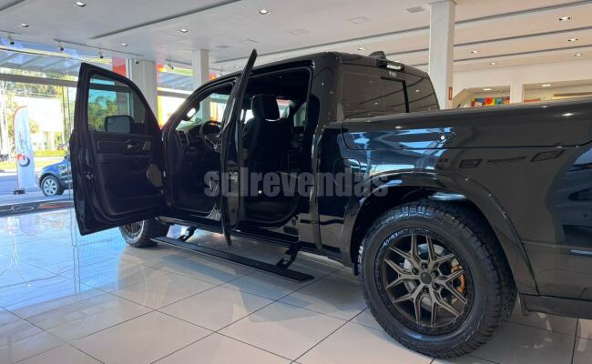 RAM 1500 LARAMIE
