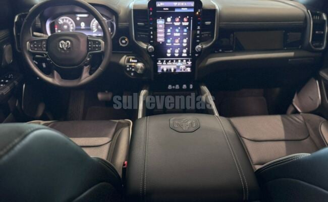 RAM 1500 LARAMIE
